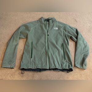 ⭐️ The North Face women’s jacket size XL